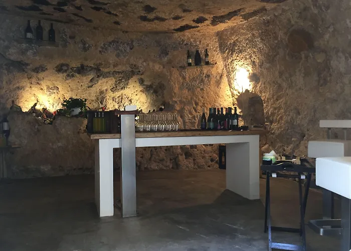 Inn Al Moro